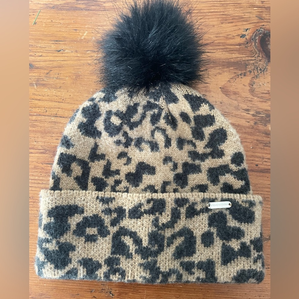 Beautiful, animal print snow hat
